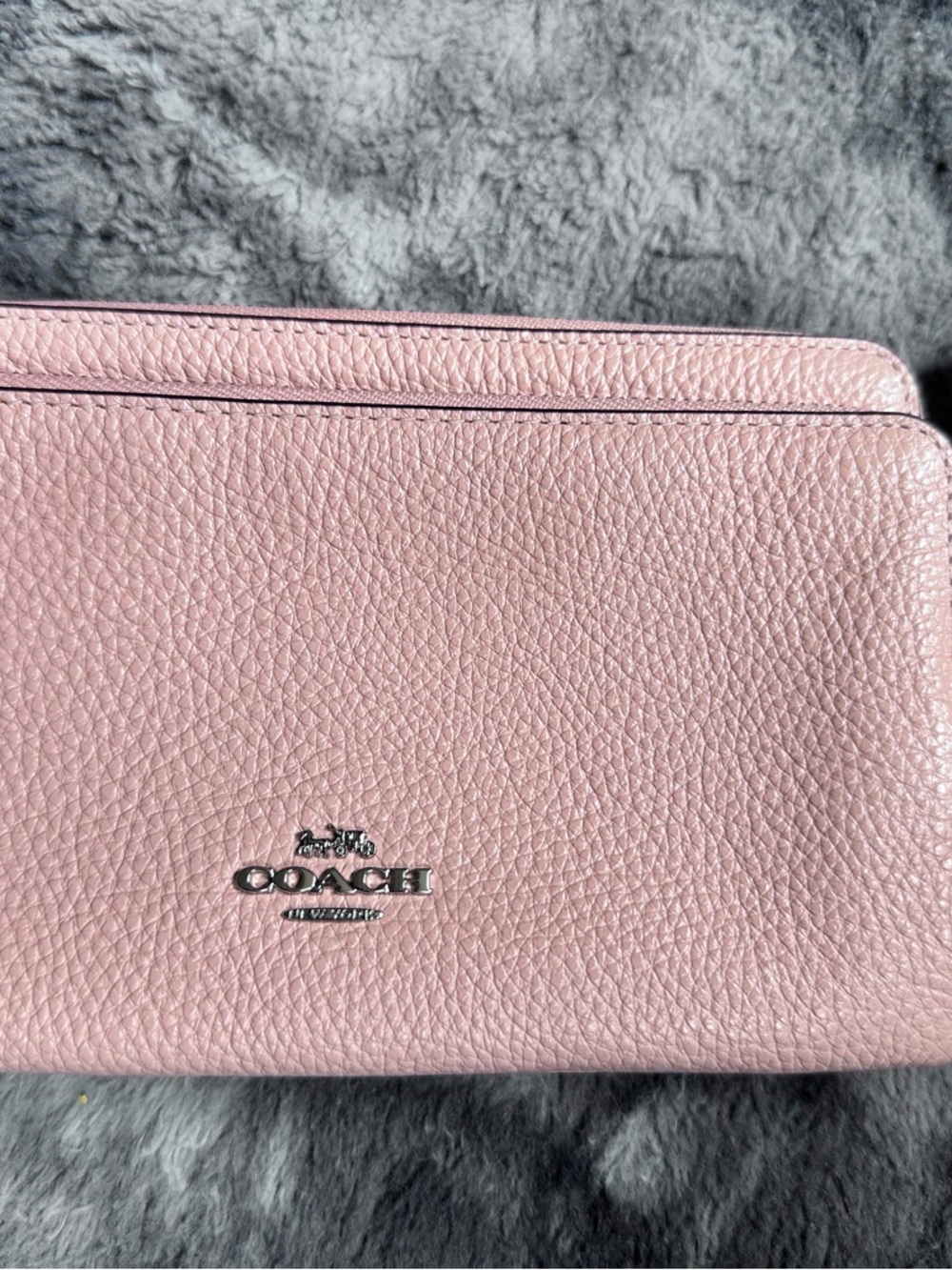 Coach Pebbled Leather Wristlet in Blush - Picture 8 of 8